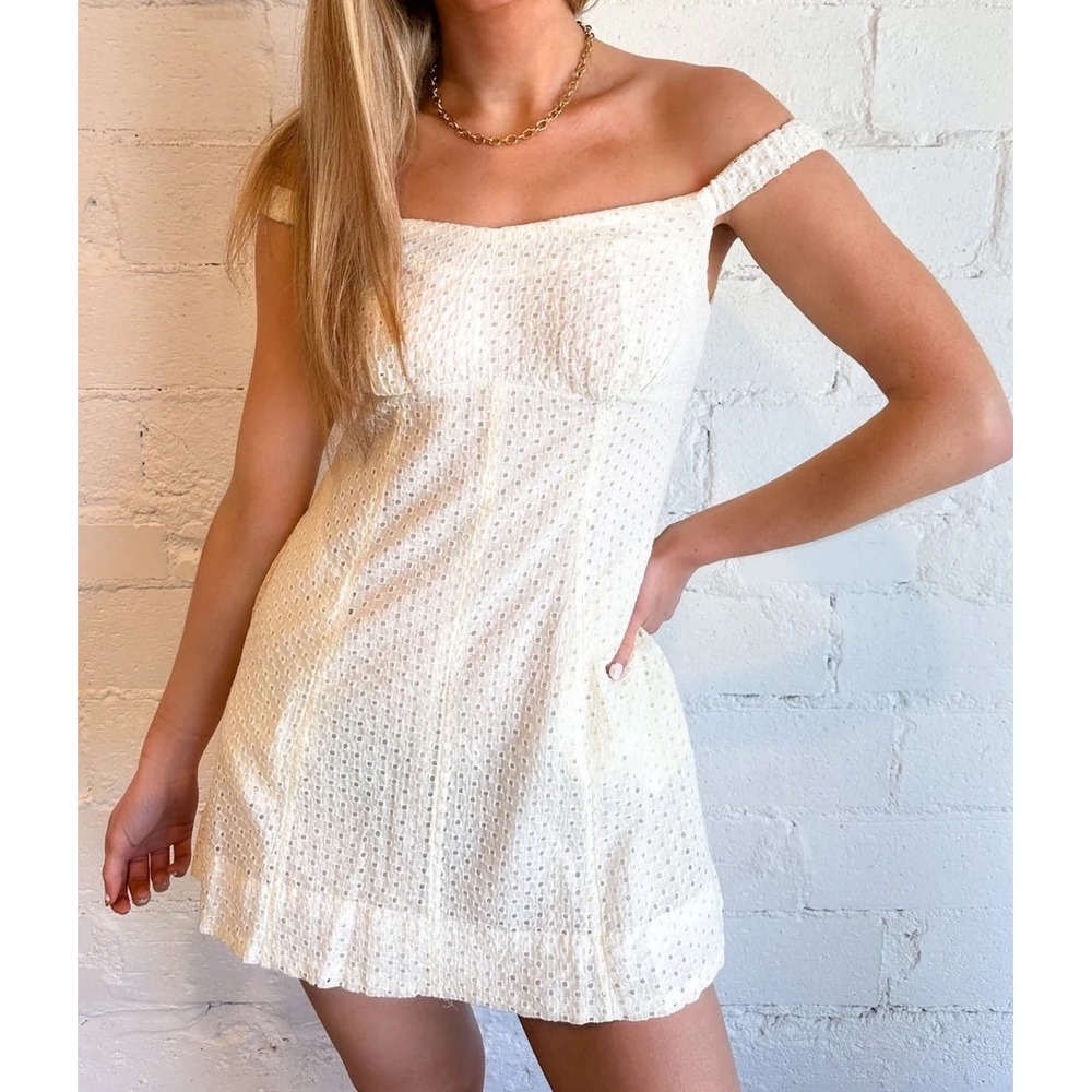 Free People Berry Kiss Mini Dress - Ivory Eyelet - Medium - NWOT - Off Shoulder